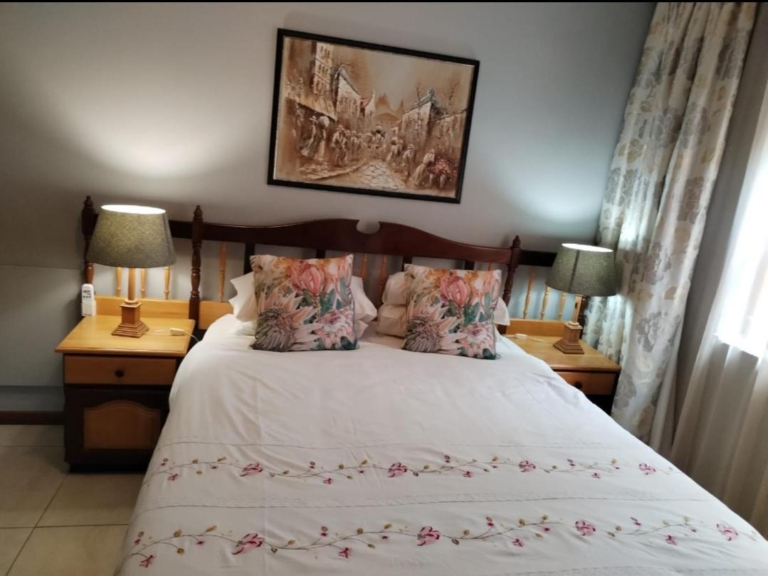 Lagoon Breeze Guest House Knysna Exterior photo